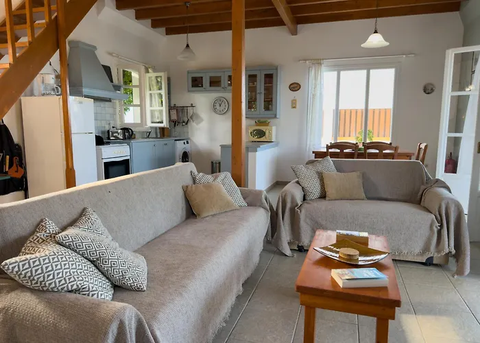 Regina Villa Fiskardo